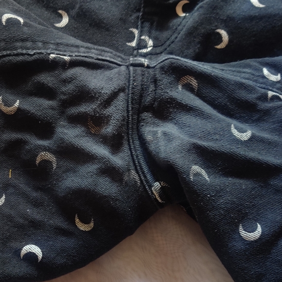 Hot Topic Moon Denim Shorts Button Fly - Picture 5 of 5